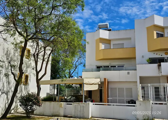 Blife Joanya Private Apartment